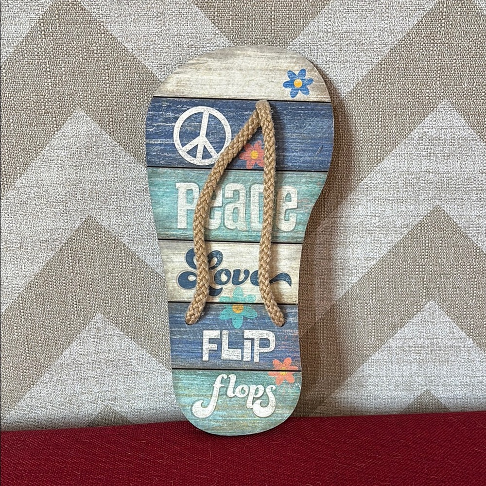 Peace Love Flip Flops Wall Decor